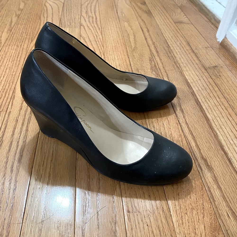 Excellent condition JESSICA SIMPSON wedges